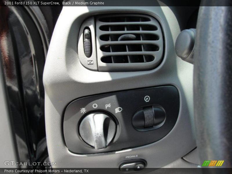 Black / Medium Graphite 2001 Ford F150 XLT SuperCrew