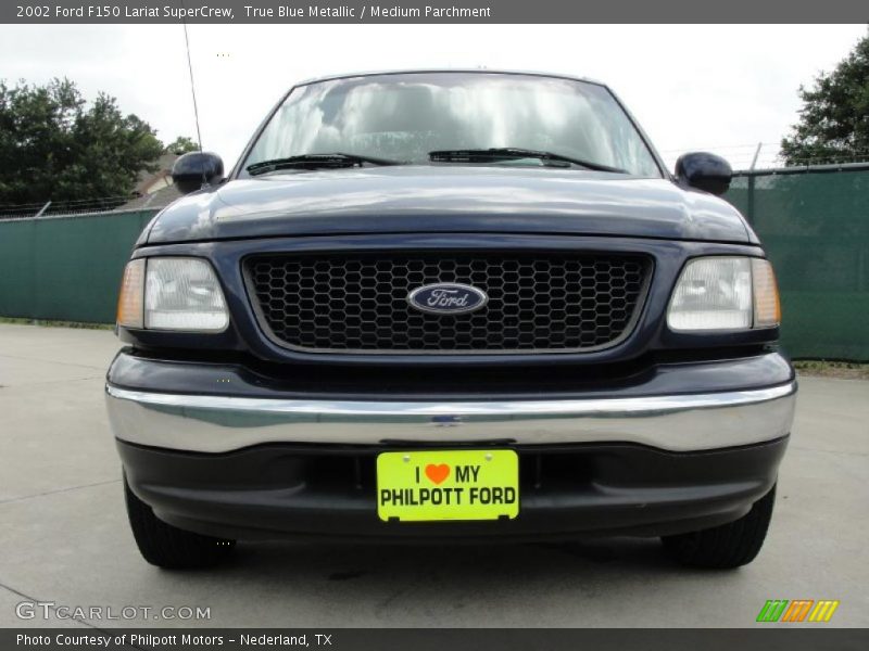 True Blue Metallic / Medium Parchment 2002 Ford F150 Lariat SuperCrew