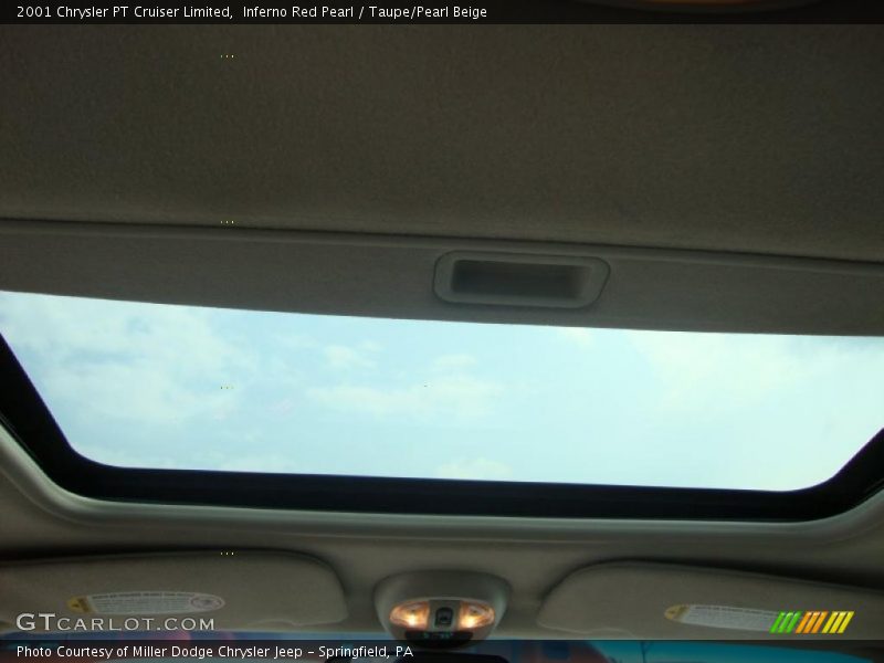 Inferno Red Pearl / Taupe/Pearl Beige 2001 Chrysler PT Cruiser Limited