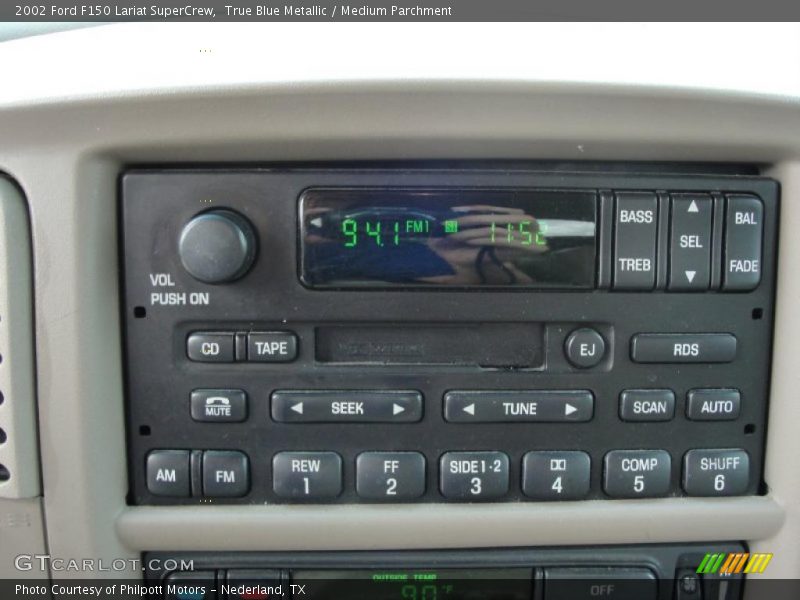 True Blue Metallic / Medium Parchment 2002 Ford F150 Lariat SuperCrew