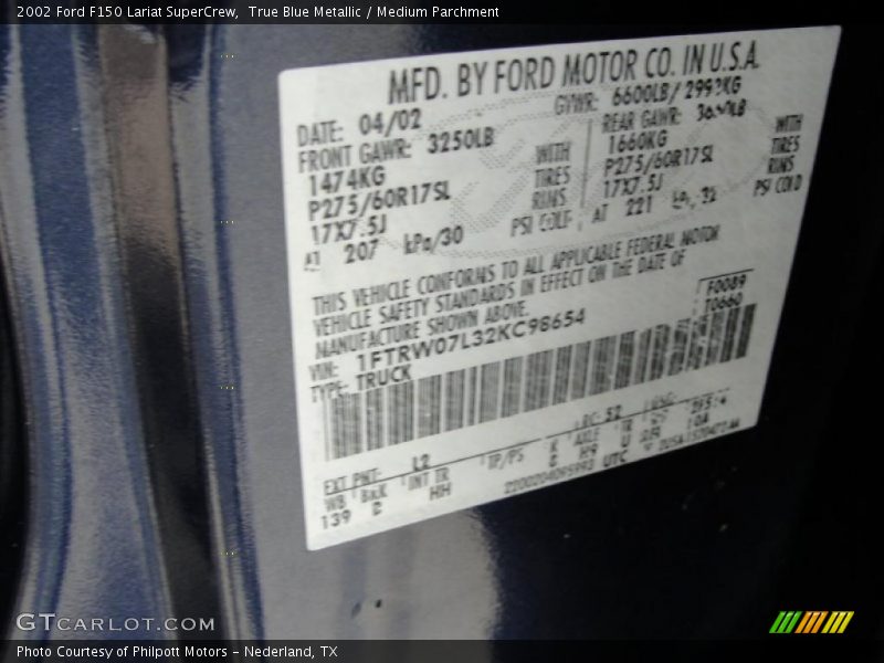 True Blue Metallic / Medium Parchment 2002 Ford F150 Lariat SuperCrew