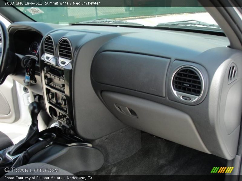 Summit White / Medium Pewter 2003 GMC Envoy SLE