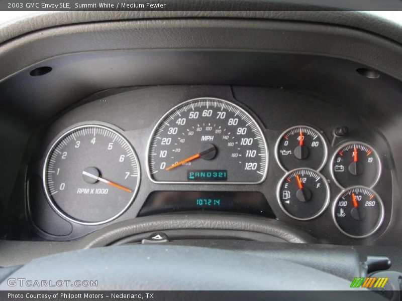 Summit White / Medium Pewter 2003 GMC Envoy SLE