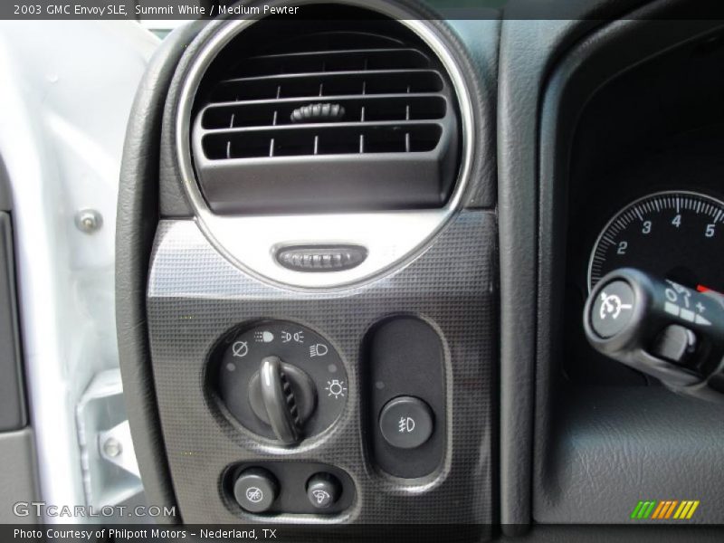 Summit White / Medium Pewter 2003 GMC Envoy SLE