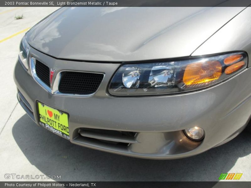 Light Bronzemist Metallic / Taupe 2003 Pontiac Bonneville SE