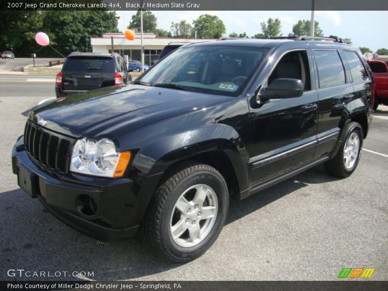 Black / Medium Slate Gray 2007 Jeep Grand Cherokee Laredo 4x4