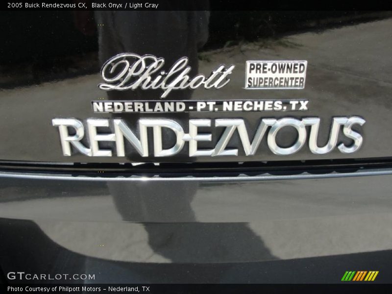 Black Onyx / Light Gray 2005 Buick Rendezvous CX