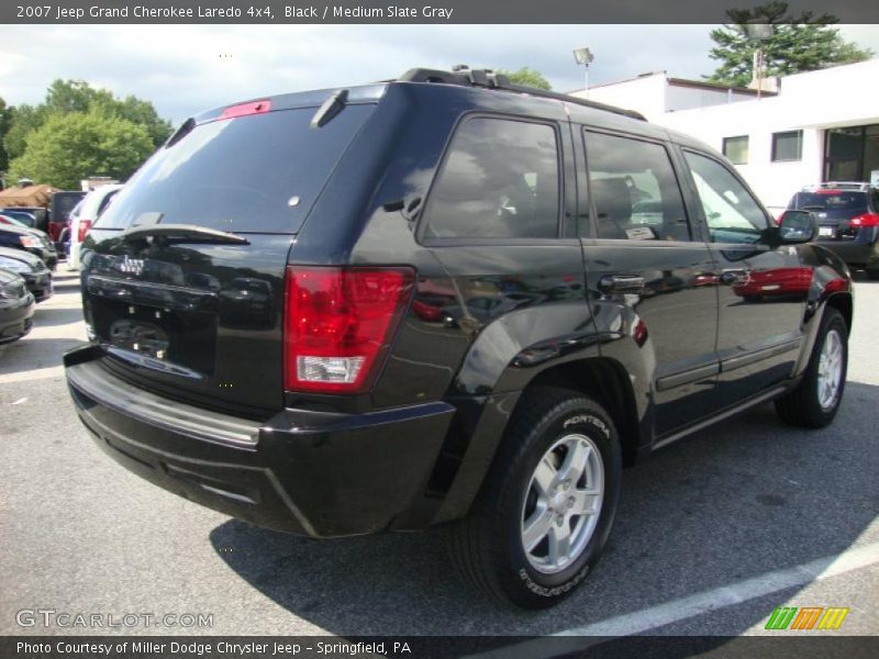 Black / Medium Slate Gray 2007 Jeep Grand Cherokee Laredo 4x4