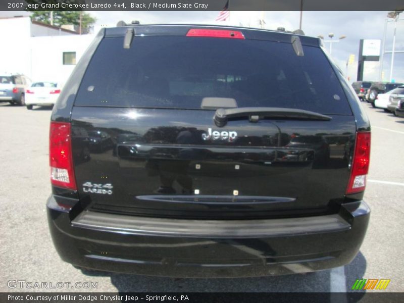 Black / Medium Slate Gray 2007 Jeep Grand Cherokee Laredo 4x4