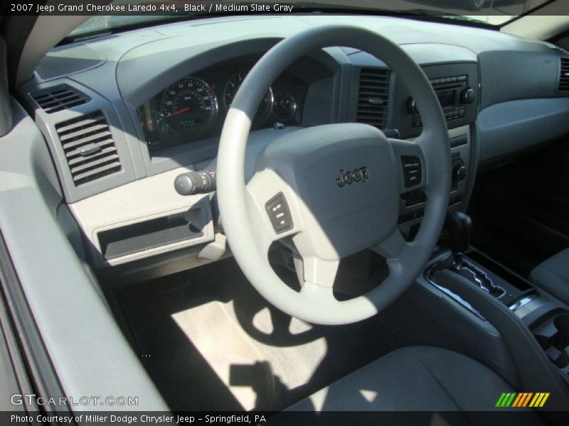 Black / Medium Slate Gray 2007 Jeep Grand Cherokee Laredo 4x4