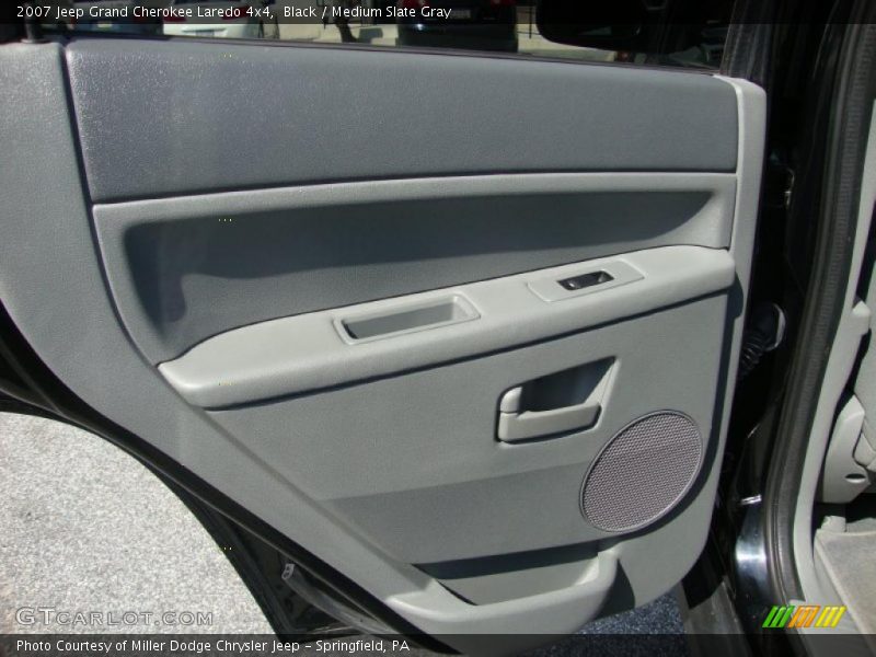 Black / Medium Slate Gray 2007 Jeep Grand Cherokee Laredo 4x4