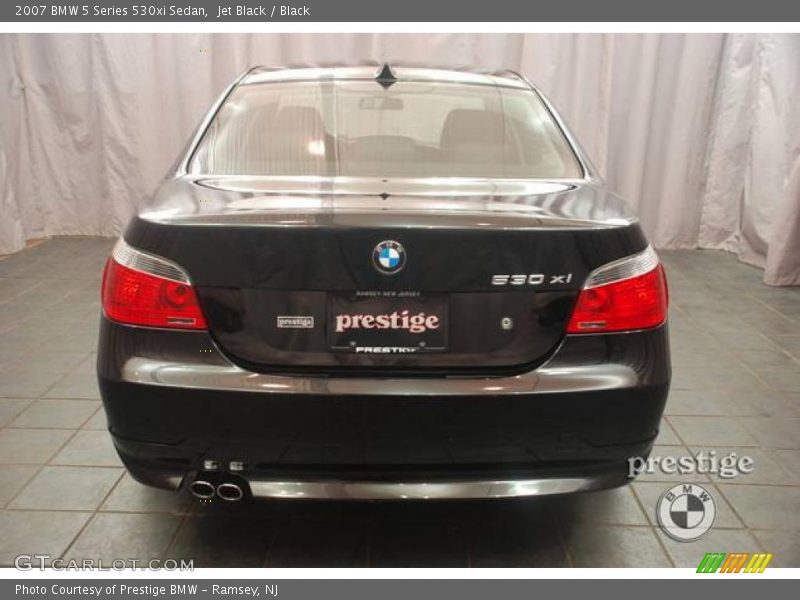 Jet Black / Black 2007 BMW 5 Series 530xi Sedan