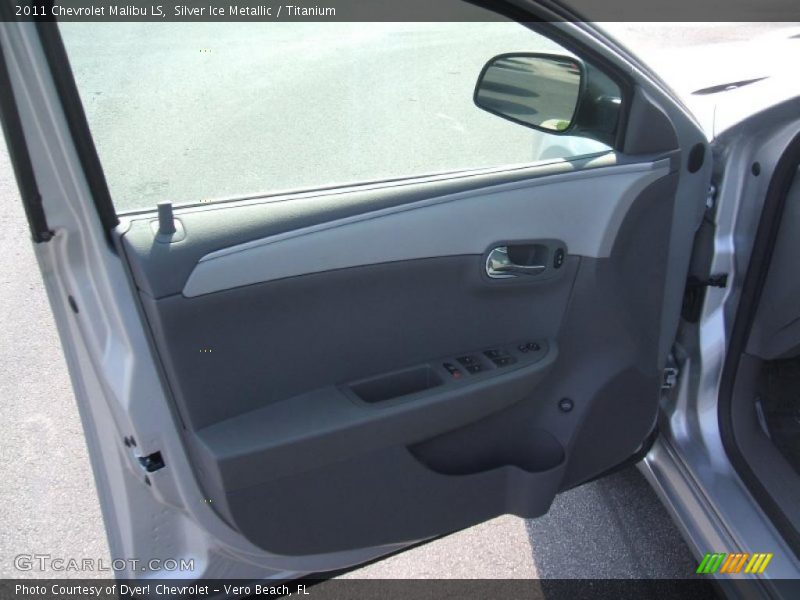 Silver Ice Metallic / Titanium 2011 Chevrolet Malibu LS