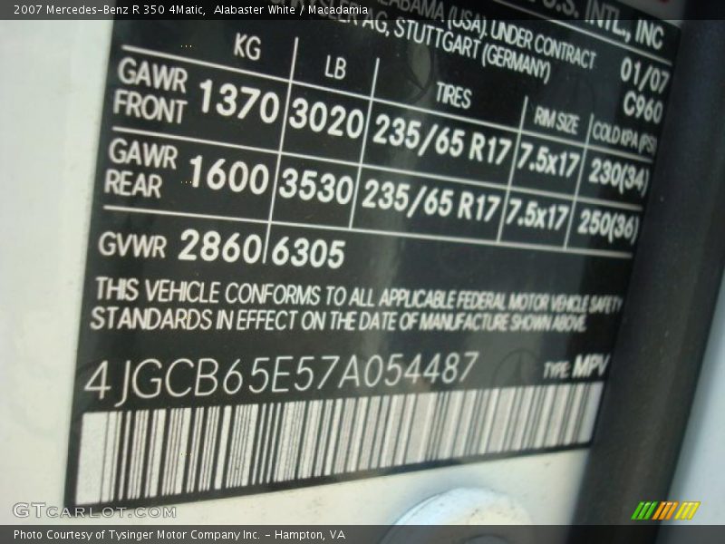 Alabaster White / Macadamia 2007 Mercedes-Benz R 350 4Matic