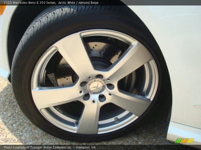 Arctic White / Almond Beige 2010 Mercedes-Benz E 350 Sedan