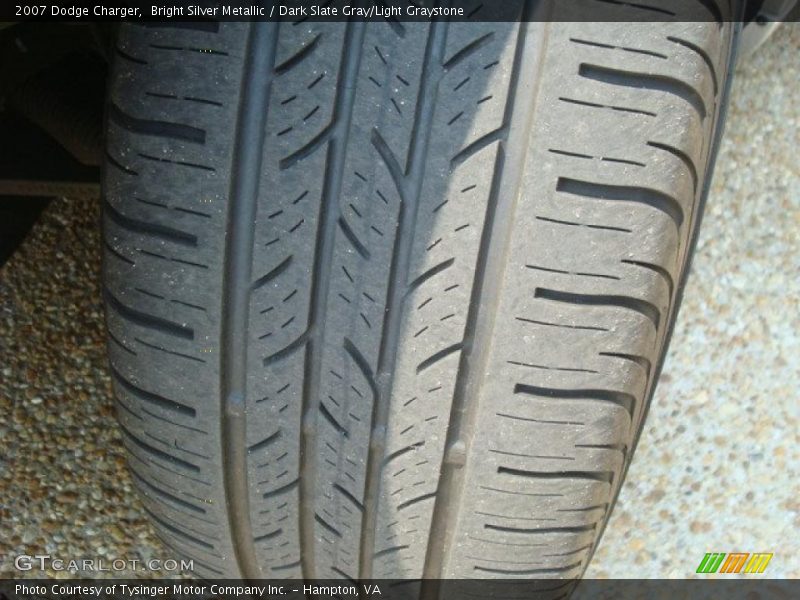 Bright Silver Metallic / Dark Slate Gray/Light Graystone 2007 Dodge Charger