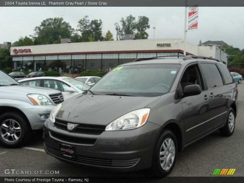 Phantom Gray Pearl / Stone Gray 2004 Toyota Sienna LE