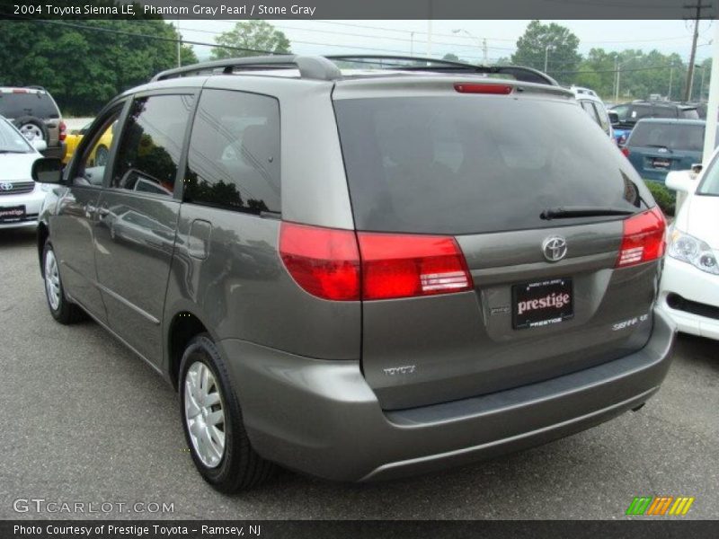 Phantom Gray Pearl / Stone Gray 2004 Toyota Sienna LE