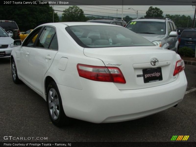 Super White / Bisque 2007 Toyota Camry SE