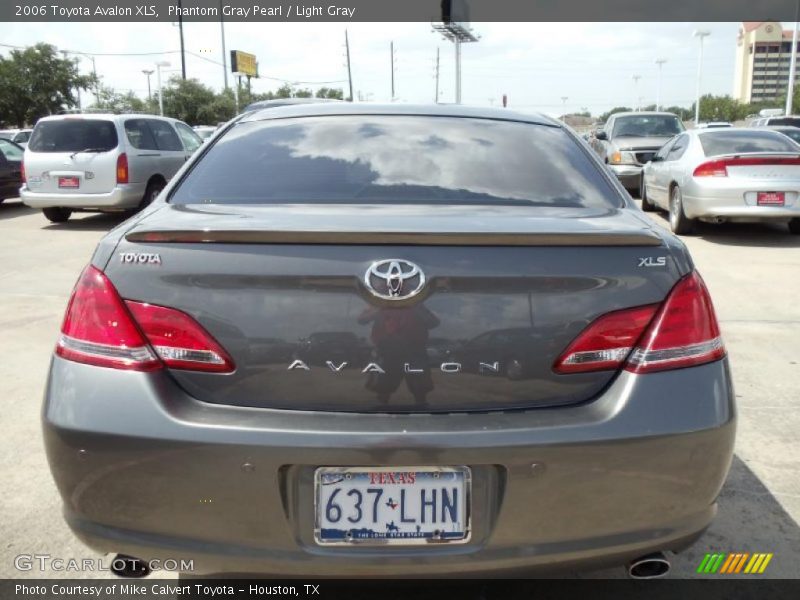 Phantom Gray Pearl / Light Gray 2006 Toyota Avalon XLS