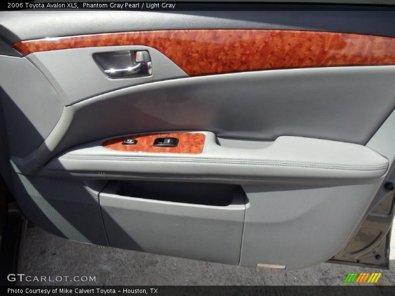 Phantom Gray Pearl / Light Gray 2006 Toyota Avalon XLS