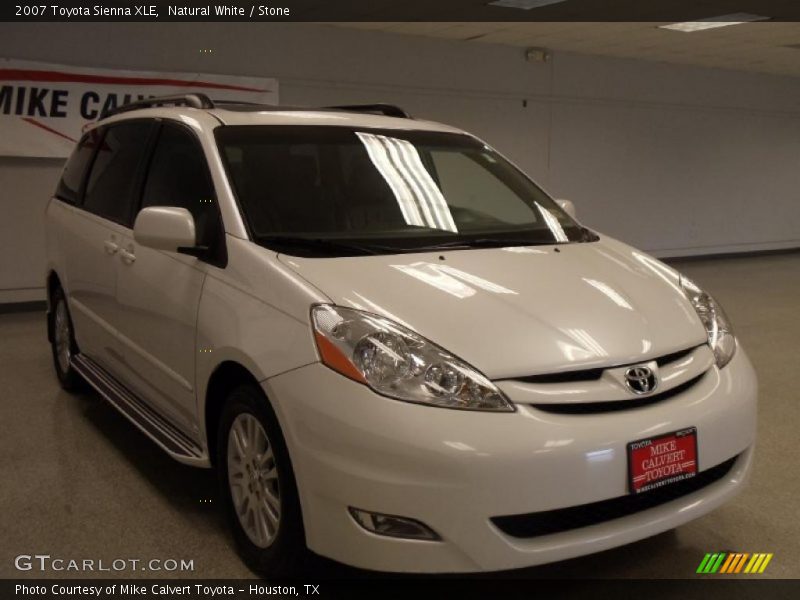 Natural White / Stone 2007 Toyota Sienna XLE