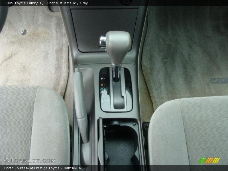 Lunar Mist Metallic / Gray 2005 Toyota Camry LE