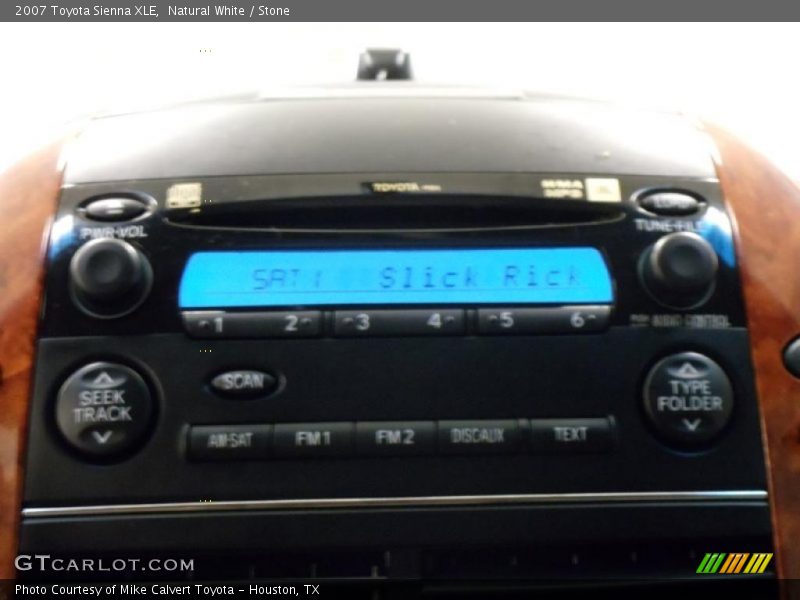 Natural White / Stone 2007 Toyota Sienna XLE