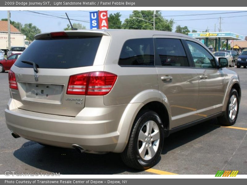 Light Sandstone Metallic / Pastel Pebble Beige 2009 Dodge Journey SXT