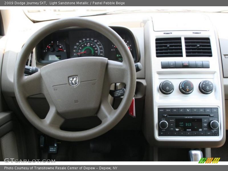 Light Sandstone Metallic / Pastel Pebble Beige 2009 Dodge Journey SXT