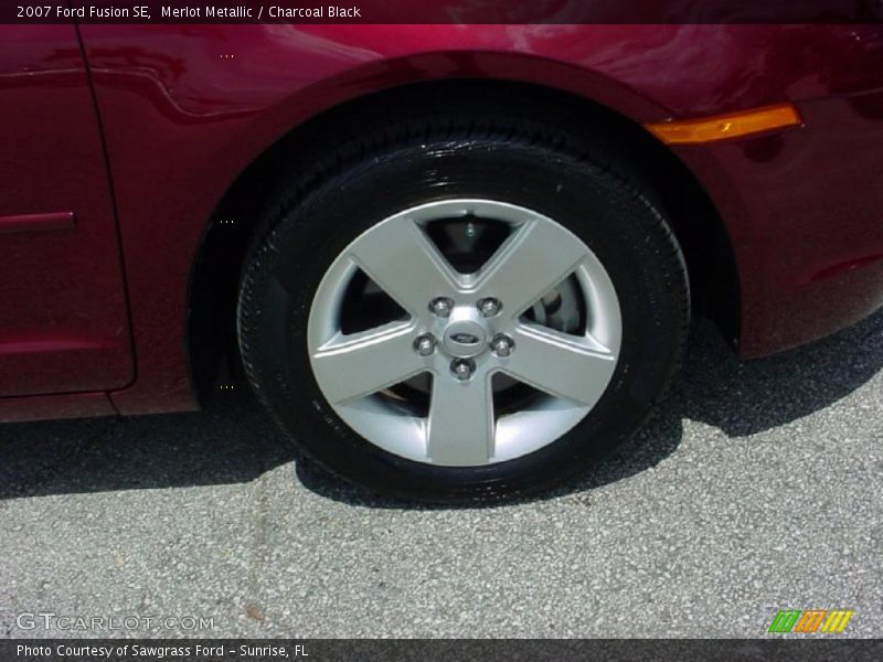 Merlot Metallic / Charcoal Black 2007 Ford Fusion SE