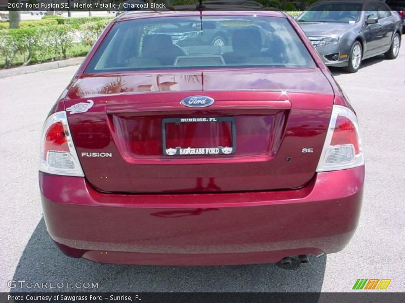 Merlot Metallic / Charcoal Black 2007 Ford Fusion SE