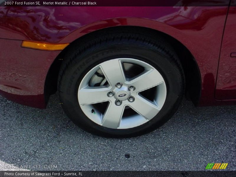 Merlot Metallic / Charcoal Black 2007 Ford Fusion SE