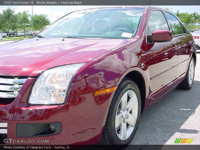 Merlot Metallic / Charcoal Black 2007 Ford Fusion SE