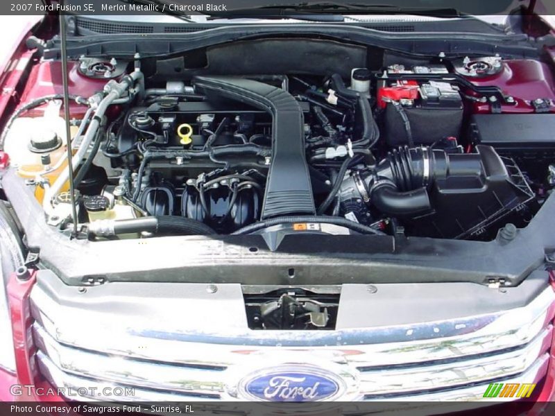 Merlot Metallic / Charcoal Black 2007 Ford Fusion SE