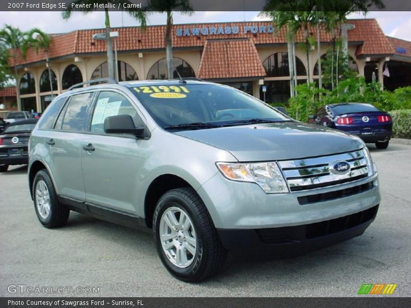 Pewter Metallic / Camel 2007 Ford Edge SE