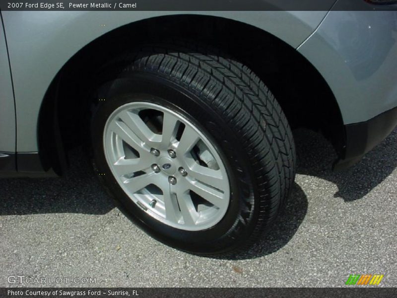 Pewter Metallic / Camel 2007 Ford Edge SE