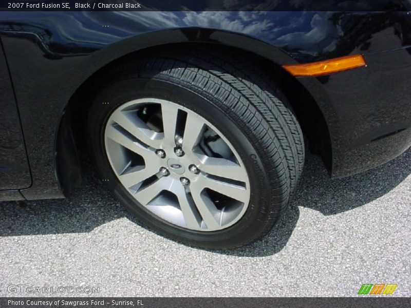 Black / Charcoal Black 2007 Ford Fusion SE