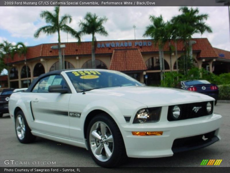Performance White / Black/Dove 2009 Ford Mustang GT/CS California Special Convertible