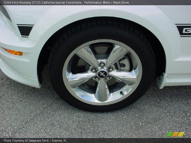 Performance White / Black/Dove 2009 Ford Mustang GT/CS California Special Convertible