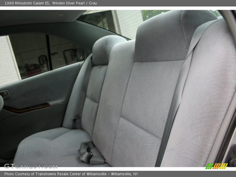 Minden Silver Pearl / Gray 1999 Mitsubishi Galant ES