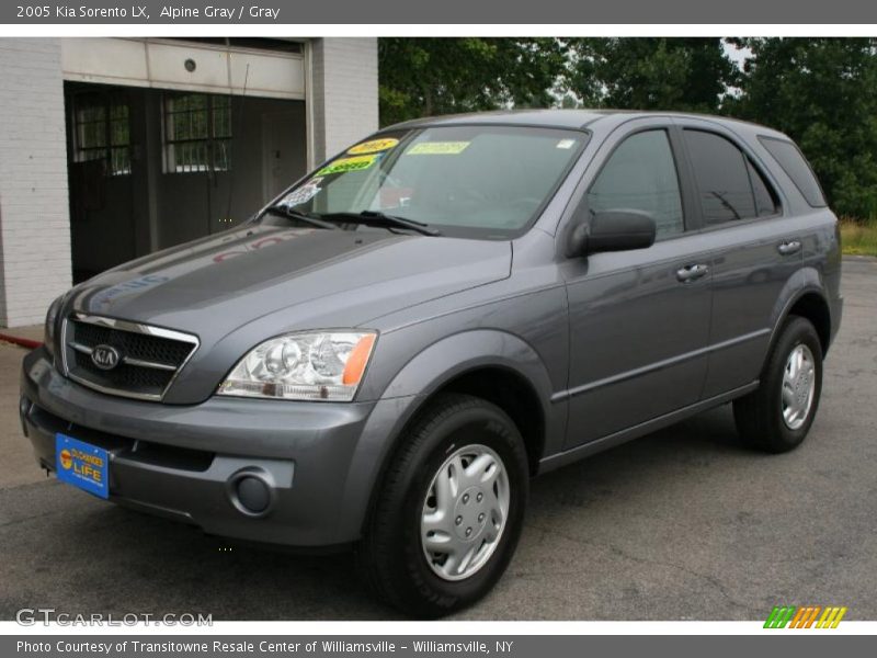 Alpine Gray / Gray 2005 Kia Sorento LX