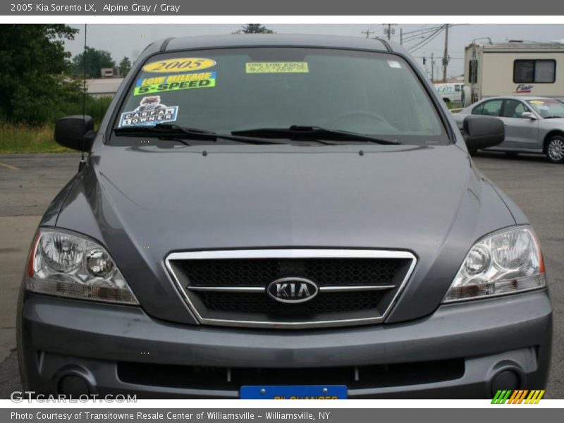 Alpine Gray / Gray 2005 Kia Sorento LX