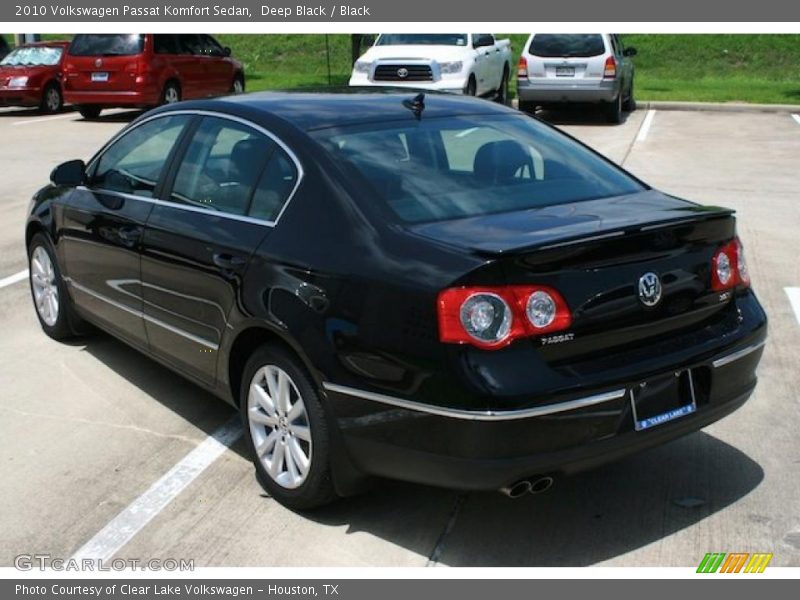 Deep Black / Black 2010 Volkswagen Passat Komfort Sedan