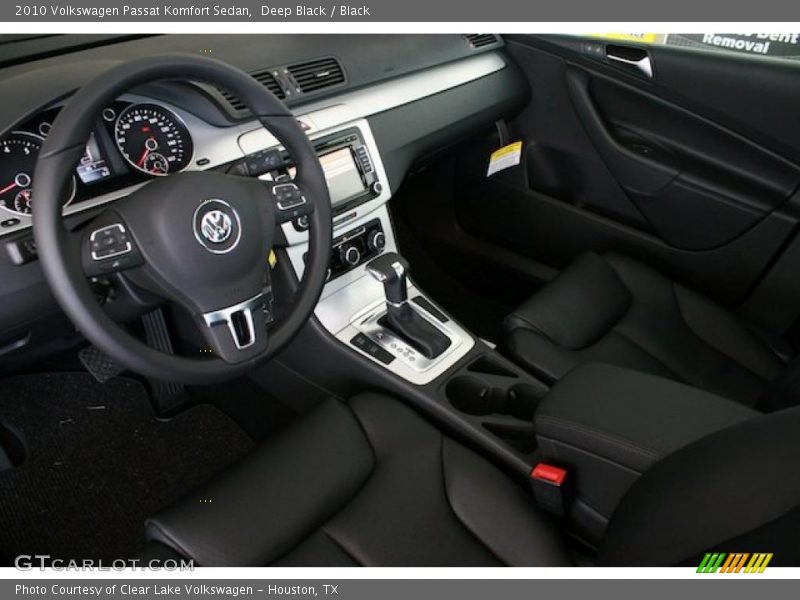 Deep Black / Black 2010 Volkswagen Passat Komfort Sedan