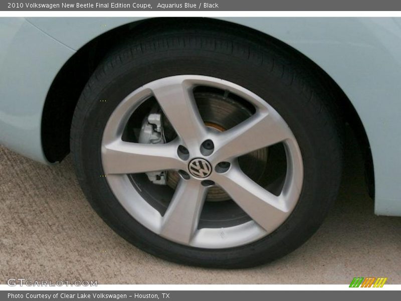 Aquarius Blue / Black 2010 Volkswagen New Beetle Final Edition Coupe