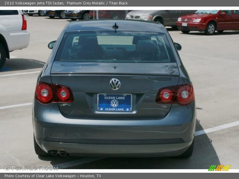 Platinum Grey Metallic / Titan Black 2010 Volkswagen Jetta TDI Sedan