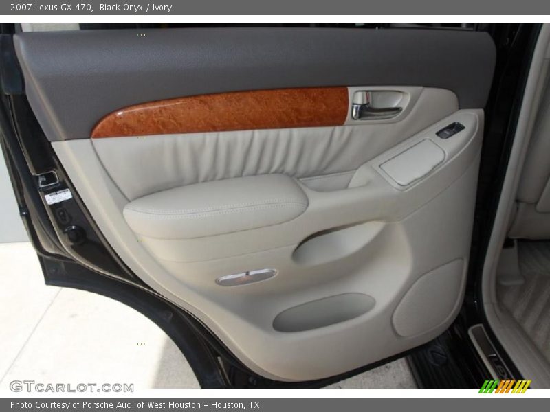 Black Onyx / Ivory 2007 Lexus GX 470