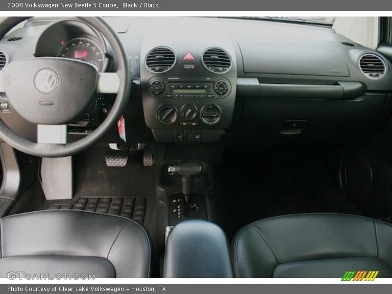 Black / Black 2008 Volkswagen New Beetle S Coupe