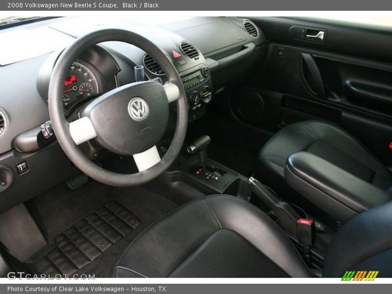 Black / Black 2008 Volkswagen New Beetle S Coupe